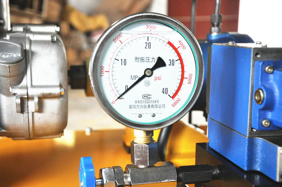 本田汽油機(jī)，野外作業(yè)機(jī)動(dòng)泵液壓站